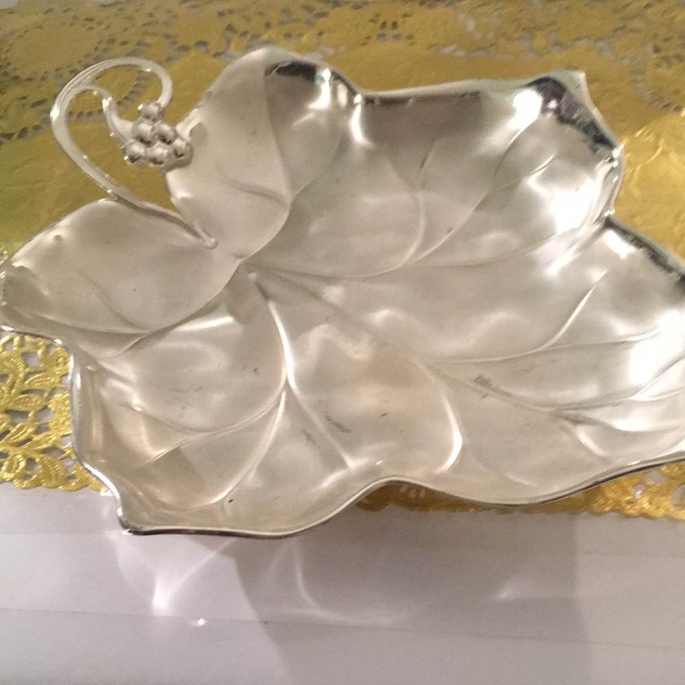 PEWTAREX Pewter Silvertone leaf candy dish or serving dish